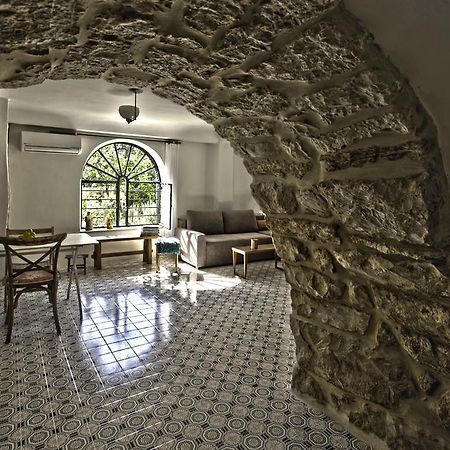 The Nest - A Romantic Vacation Home In Ein Kerem - Yerusalem Ruang foto