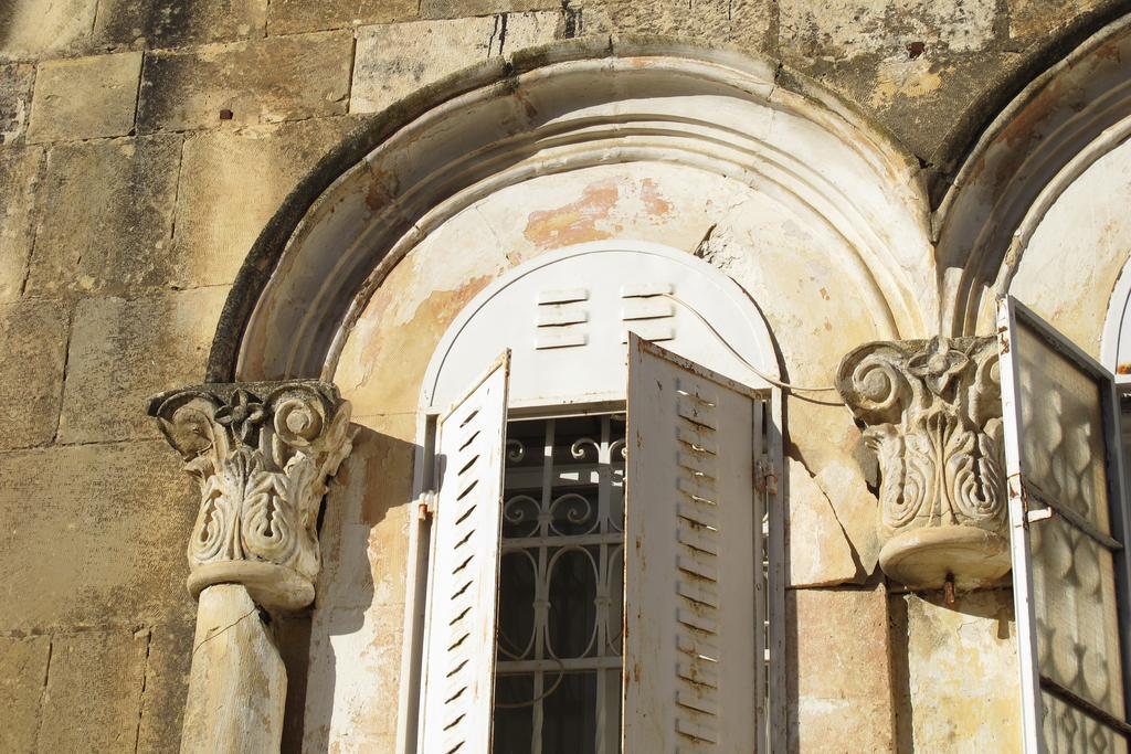 The Nest - A Romantic Vacation Home In Ein Kerem - Yerusalem Bagian luar foto